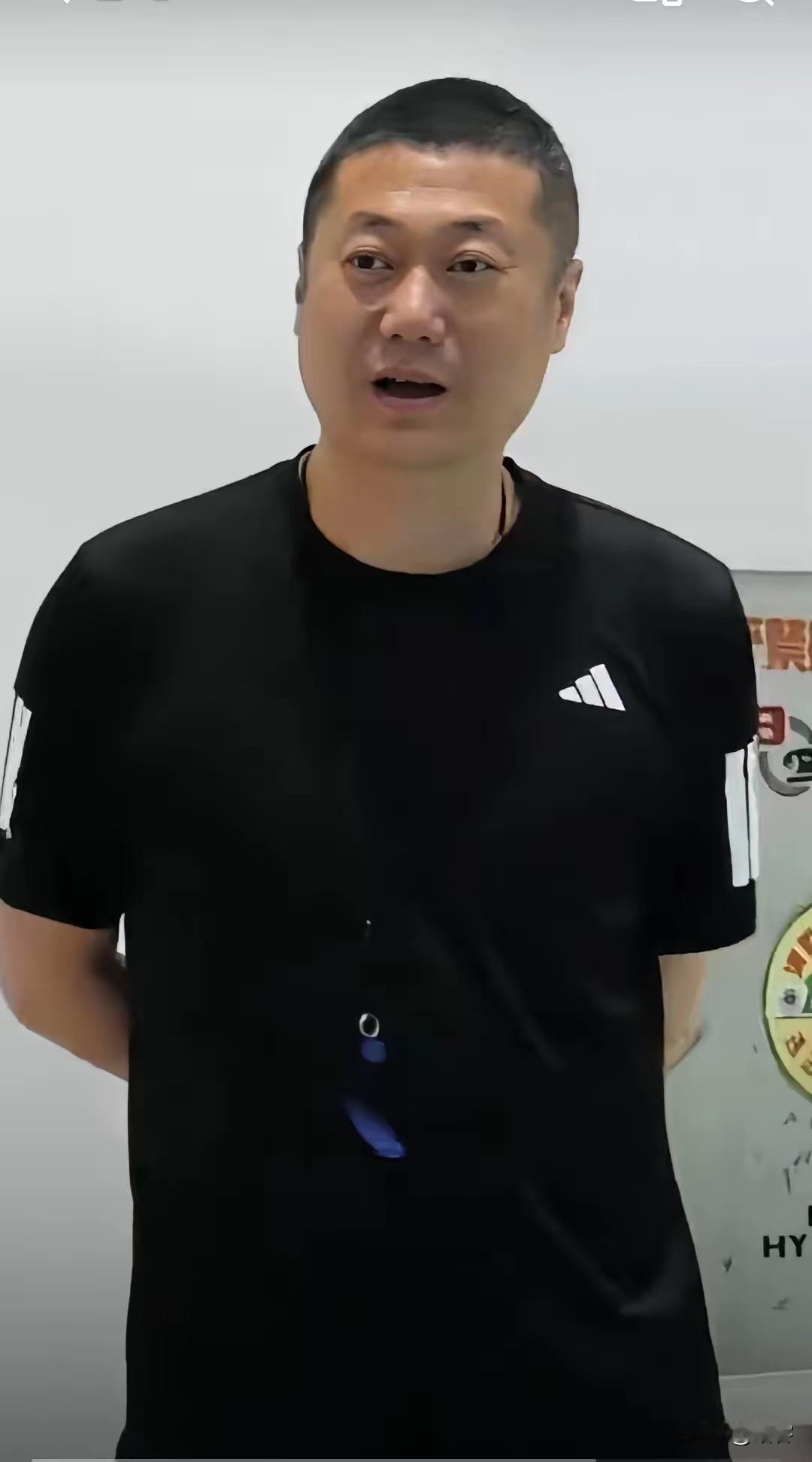赵勇是真的难，怎么都不行！用新人不行，不用新人也不行；不用老将不行，用了老將