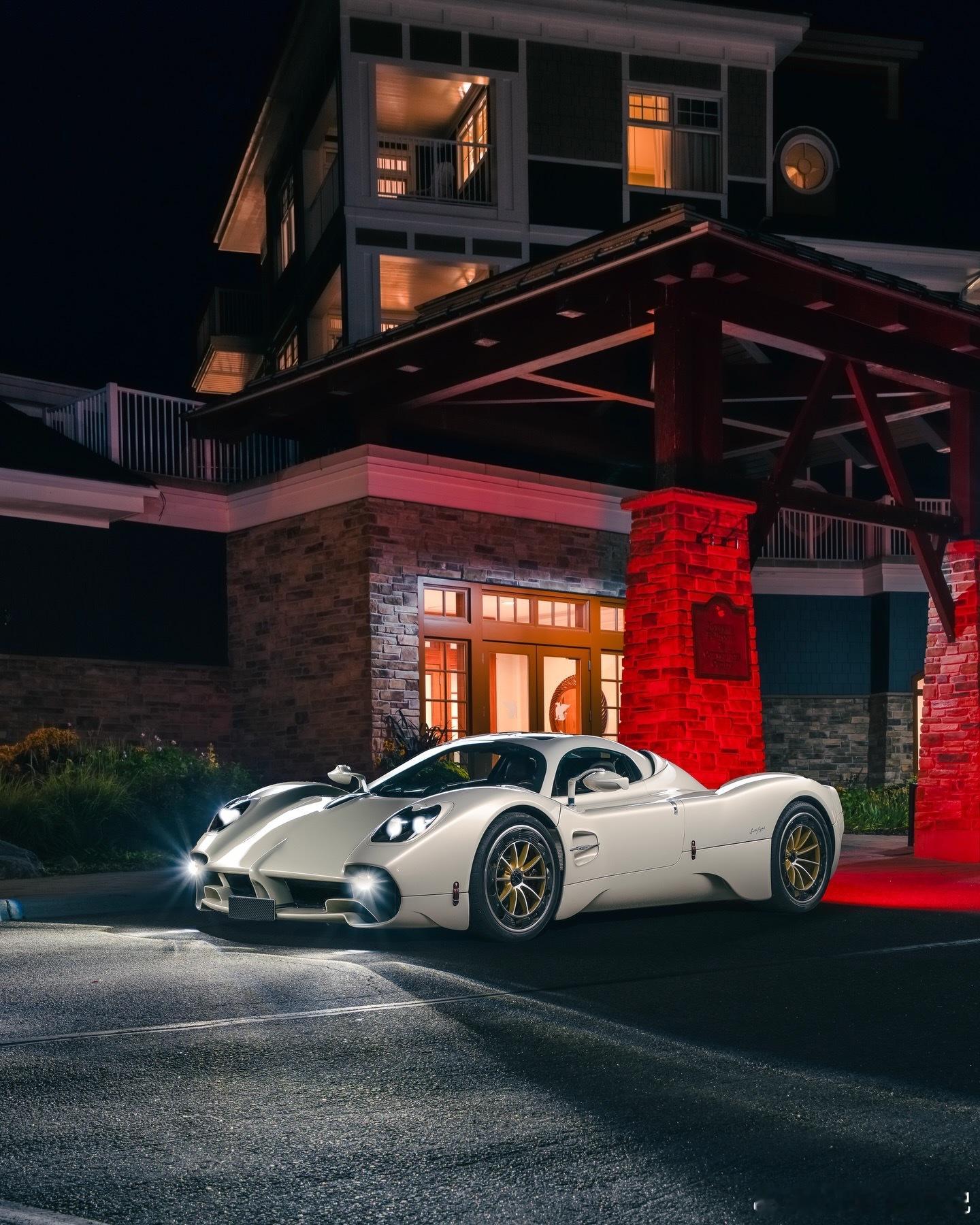 帕加尼的设计一直在引领潮流💫Utopia..帕加尼utopia豪车超跑car