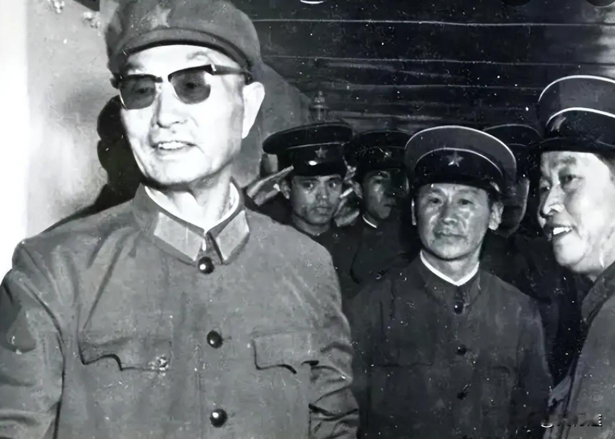 彭雪枫之子报考哈军工，没有被录取，张爱萍：政审不合格，你母亲有问题。一九六三年