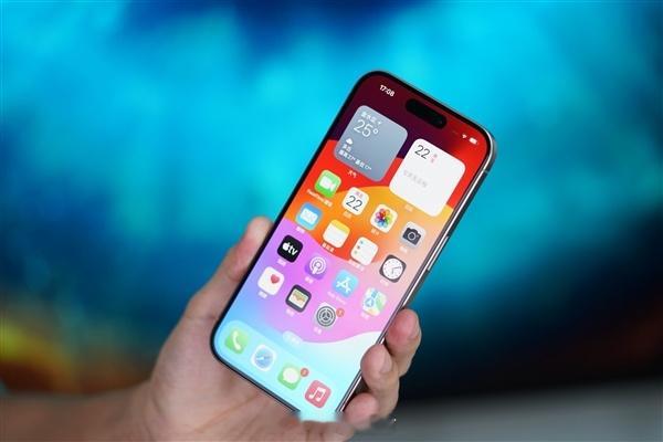 【国行版iPhoneAI来了！百度、阿里技术支持但分工不同】据知名科技记者马克
