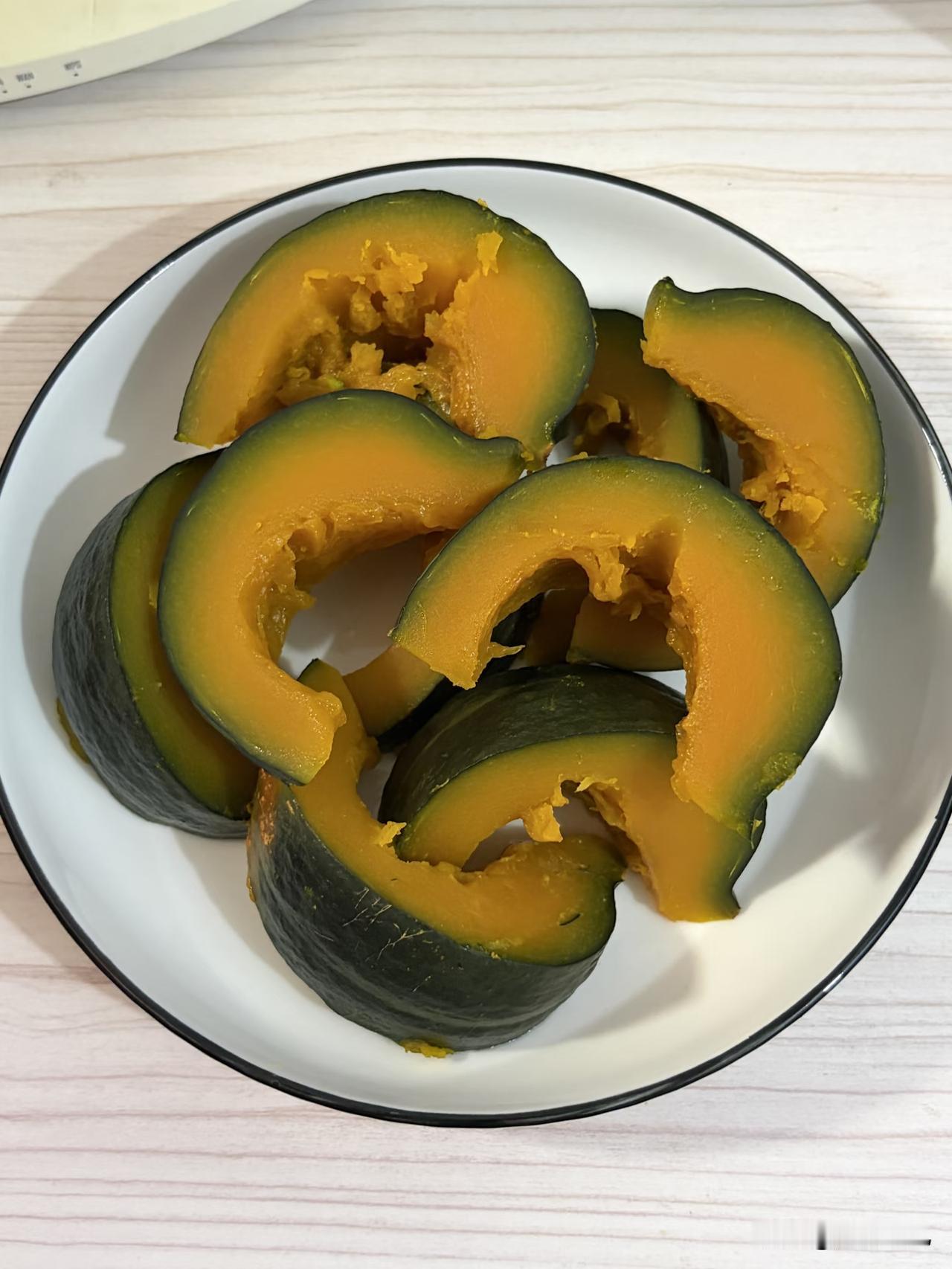 都说吃南瓜，玉米，红薯，芋头这些粗粮对身体好，尤其是中年以后，可是从来没人说，胃