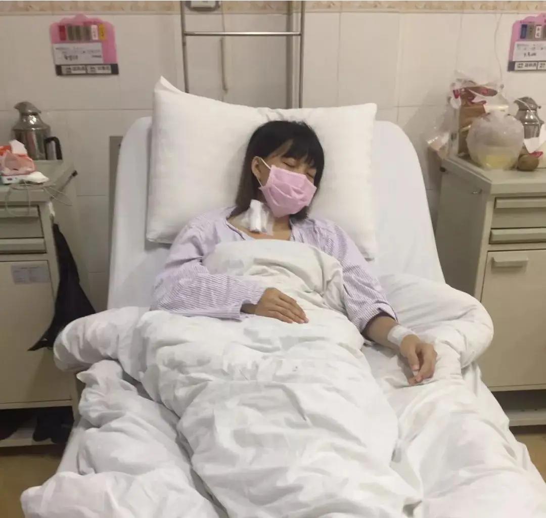 46岁单身阿姨脑溢血：有钱有保险，为啥救不了自己？上海46岁的蒋女士，突然