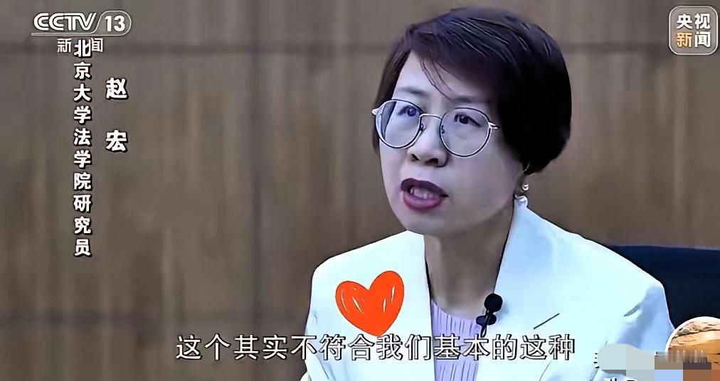 有网友说了一句特别刺耳但也特别醒脑的话：“立法层面的腐败，比贪污腐败更可怕。”