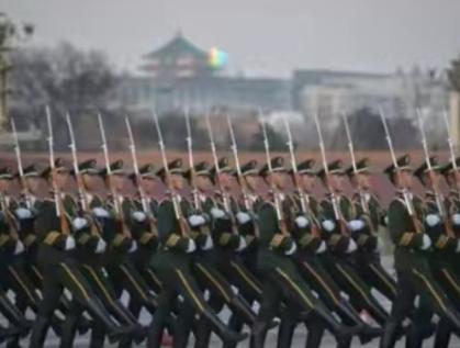 为什么说咱们要时刻提防着俄罗斯与巴基斯坦？说白了，因为咱们心里跟明镜似的，真要