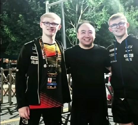 这真是温暖的画面！原来让人没想到的是，在wtt中国大满贯比赛后，勒布伦兄弟和自