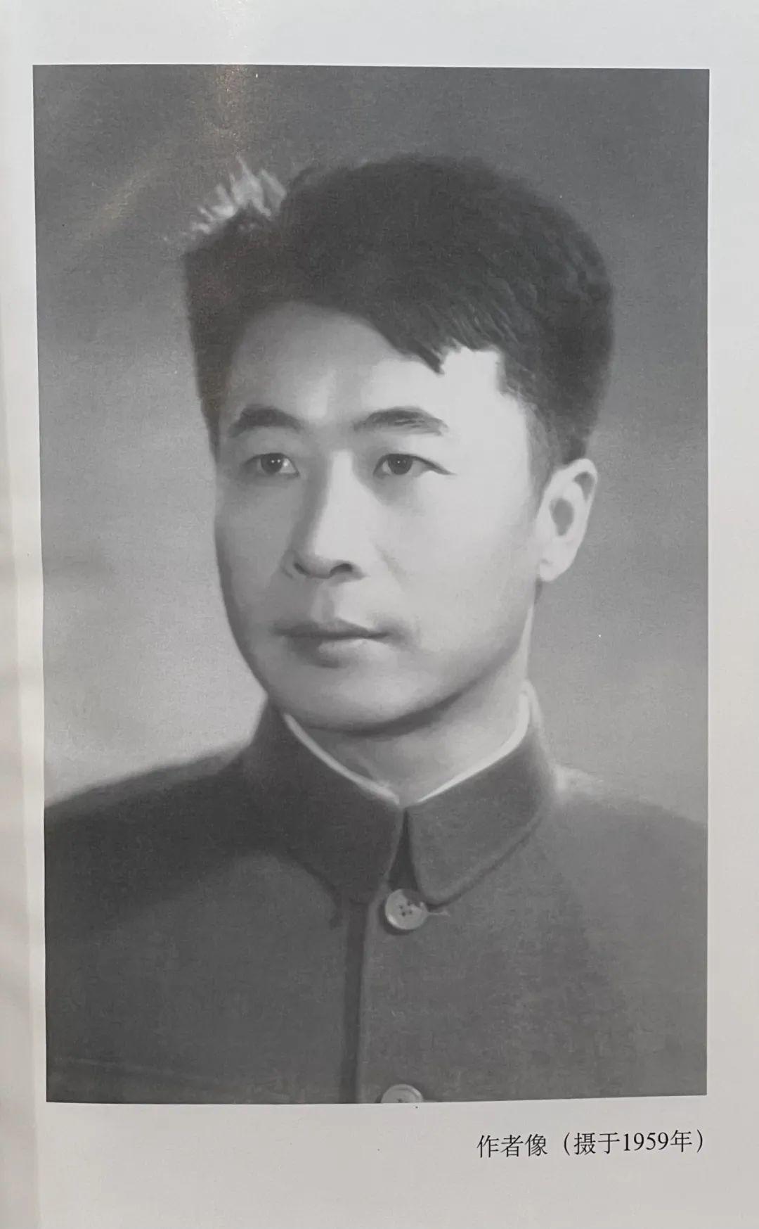 1959年，一本叫《林海雪原》的新书爆火，罗荣桓元帅看完后，一拍桌子：“这个作者