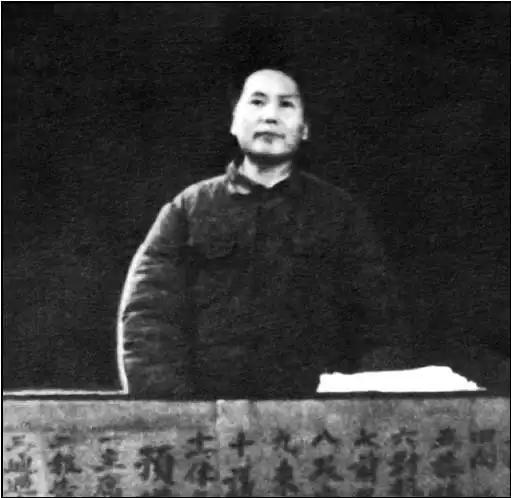 “感谢”高市早苗：让我们重温了毛主席67年前的一段话——1956年日本前陆军中将