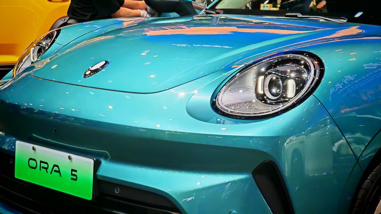 魏牌新能源没搞花活，直接把全新高山家族、全新蓝山、新摩卡Hi4这三大“主力