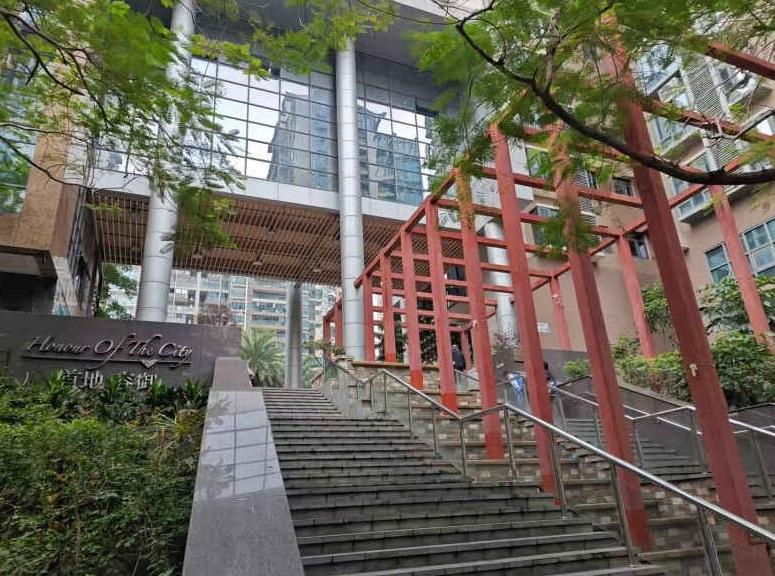华侨城再来好房，首地容御6.5折拍卖，213平1123万起，单价仅5.3万~