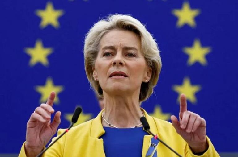 冯德莱恩被土耳其记者怒怼：你知道土耳其是北约成员国吗？当地时间4月21日，欧