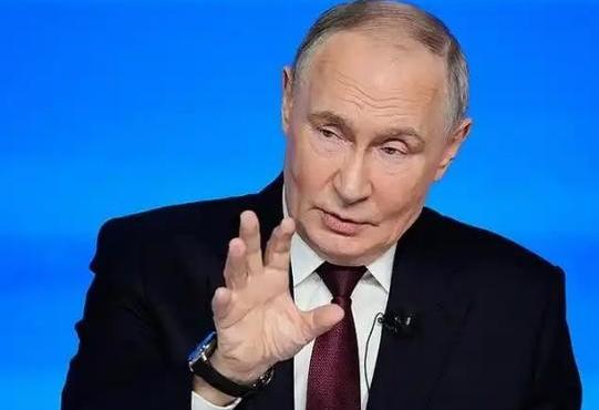 中俄友谊将会再一次升级！拉夫罗夫曾公开表示，任何国家胆敢对中国领土出手，那就做好