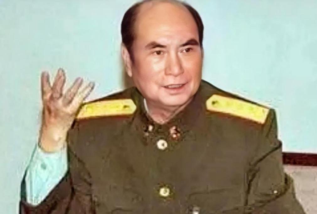 1987年，广州军区司令员职位空缺，邓公忽然问道："当年对越反击战里，那个杀'回