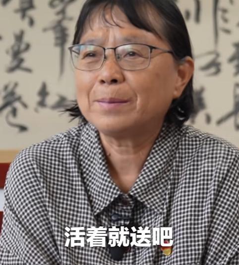 “看哭了！”张桂梅今天接受央视采访，被问今年还会继续送考吗？她只说了一句话，就让