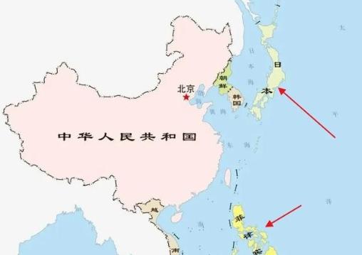 菲律宾你都不敢动，还谈什么日本！自己人都护不住，拿什么统一！最近网上这种声音特别