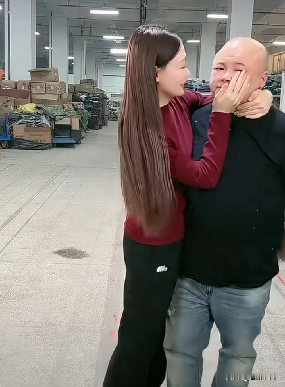 驴姐分析老狗和佳希100%发生关系了！质疑老狗白麻将有蹊跷像剧本！