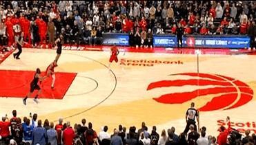 模仿高手，结果把自己玩进去了。骑士队核心米切尔，关键时刻想学雷霆队...