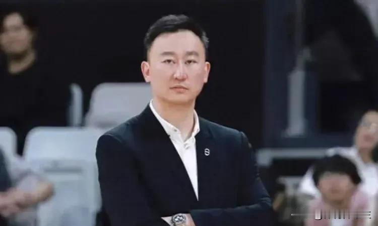 刘维伟在G2赢球后接受采访：第一场我们打的不好，因为之前和稠州的系列赛中体能消耗