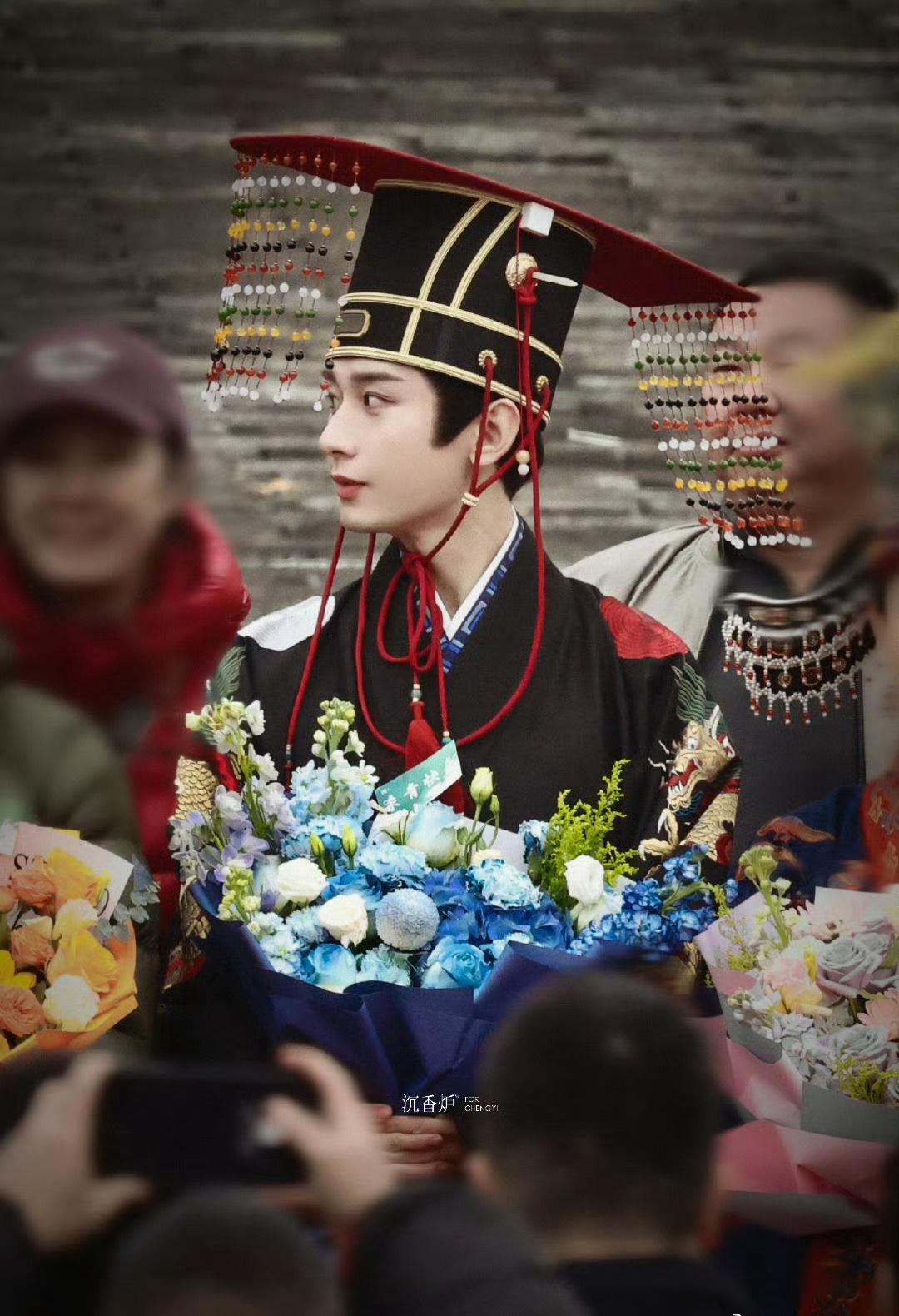 每个角色都能带来惊喜和感动，这就是好演员的魅力。永远期待你演绎的人物和世界，约定