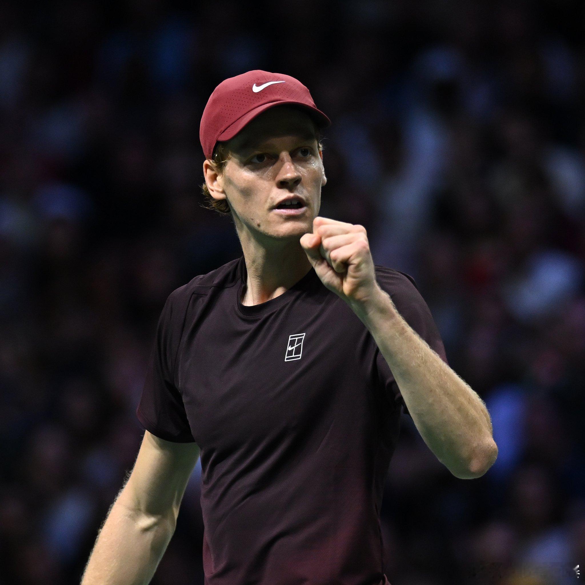 辛纳先下一城🔥ATP1000巴黎大师赛男单半决赛，2号种子辛纳火力全开，以