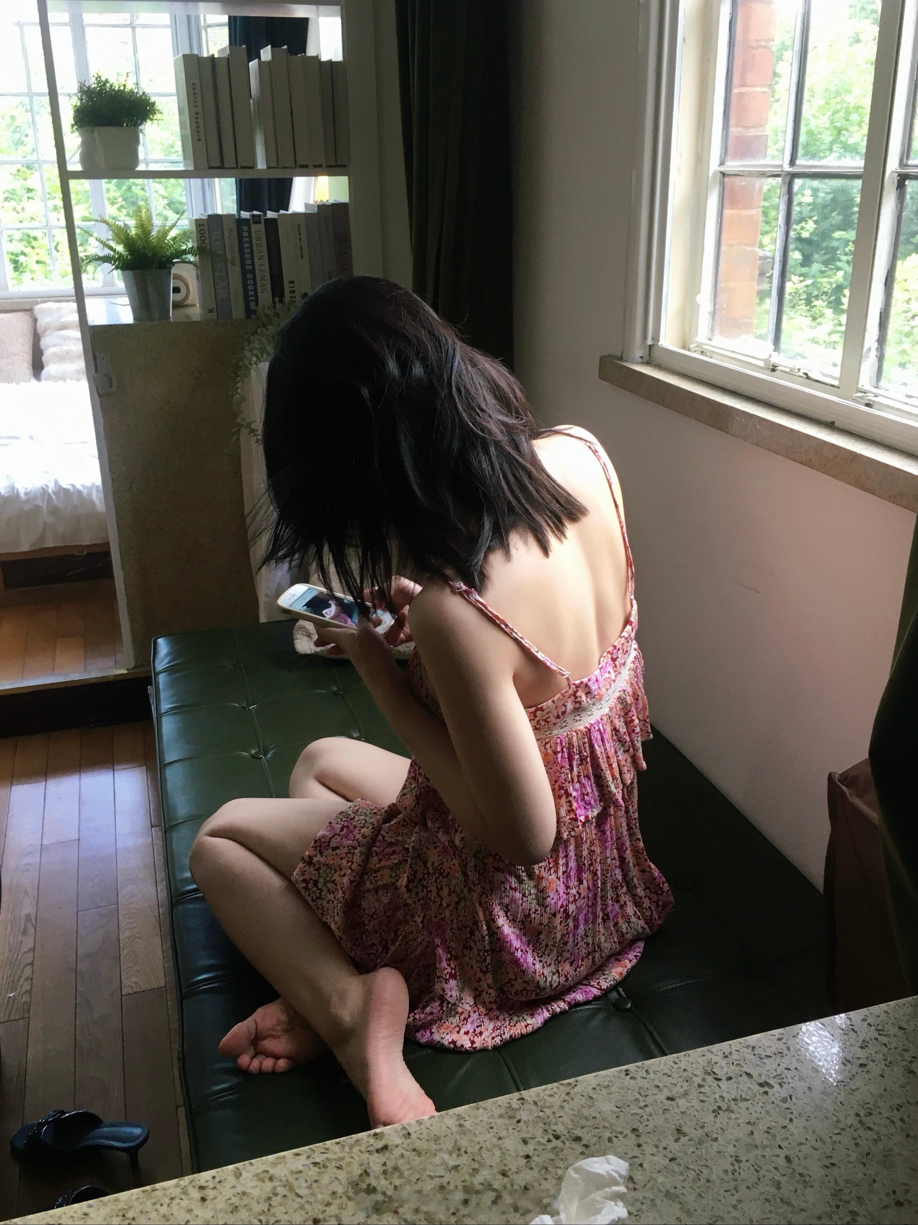 还是以前的home键iPhone有意思！