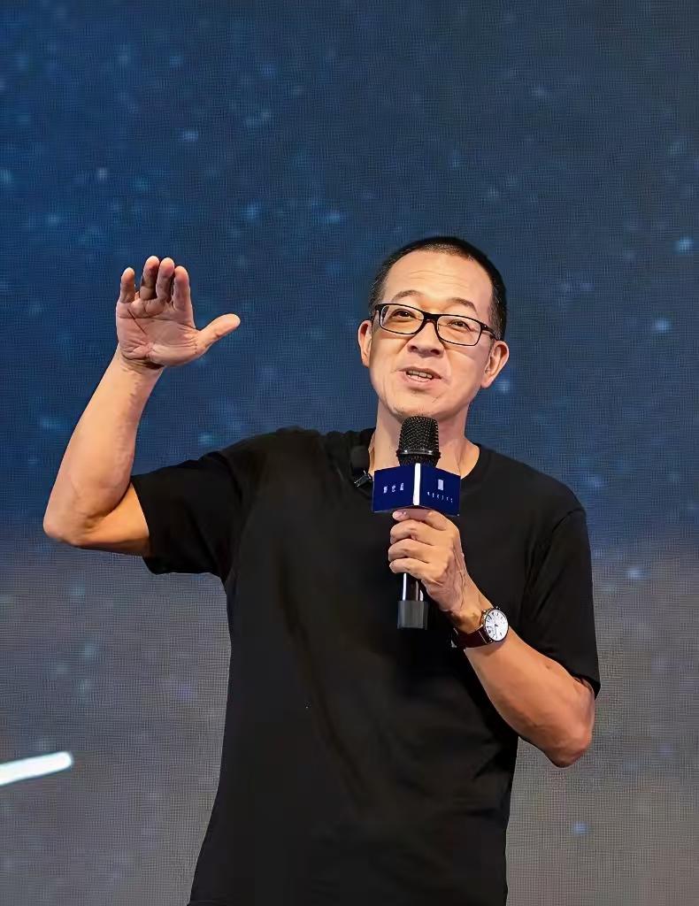 俞敏洪在公开信中，有几句话说的非常对。你要觉的这家企业好，愿意在这里干，就好好的