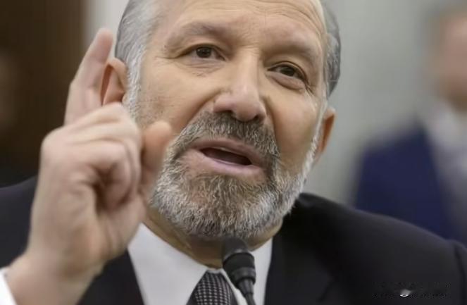 11月9日，美国商务部长卢特尼克对媒体说:“中国商务部今天发布通知，自即日起至2