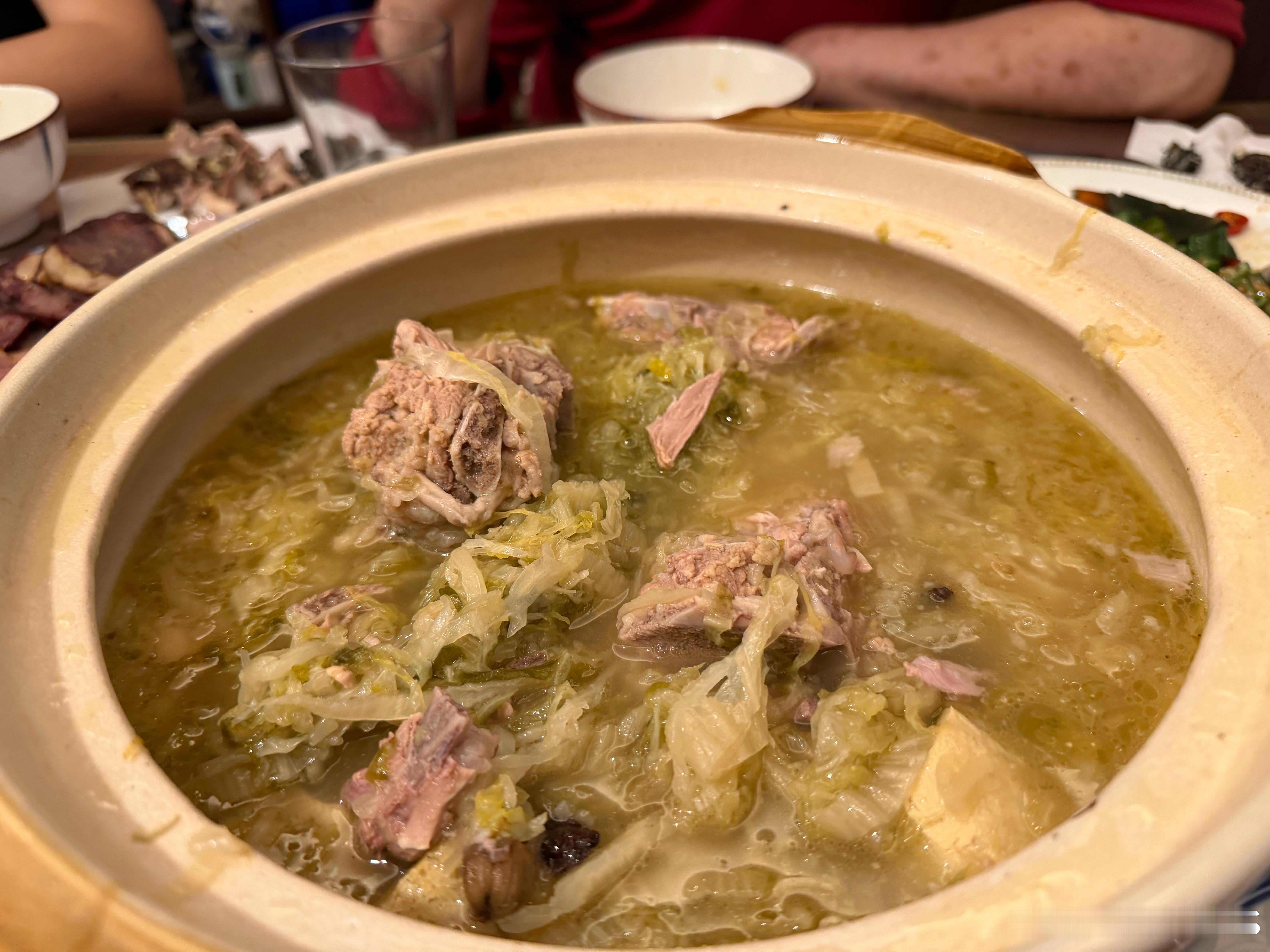 啥山珍海味不如这个脊骨酸菜！