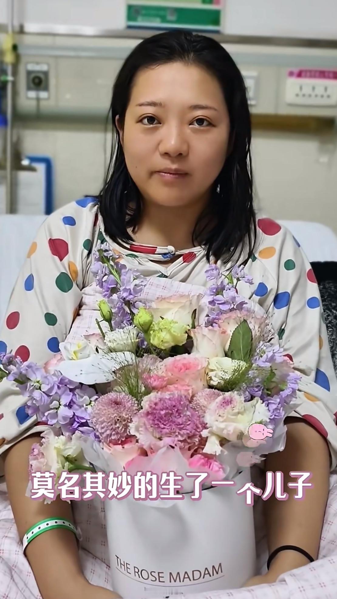 新疆徒步爱好者董小姐的经历，最近把网友惊得够呛，她花139天从哈密走到洛阳，走完