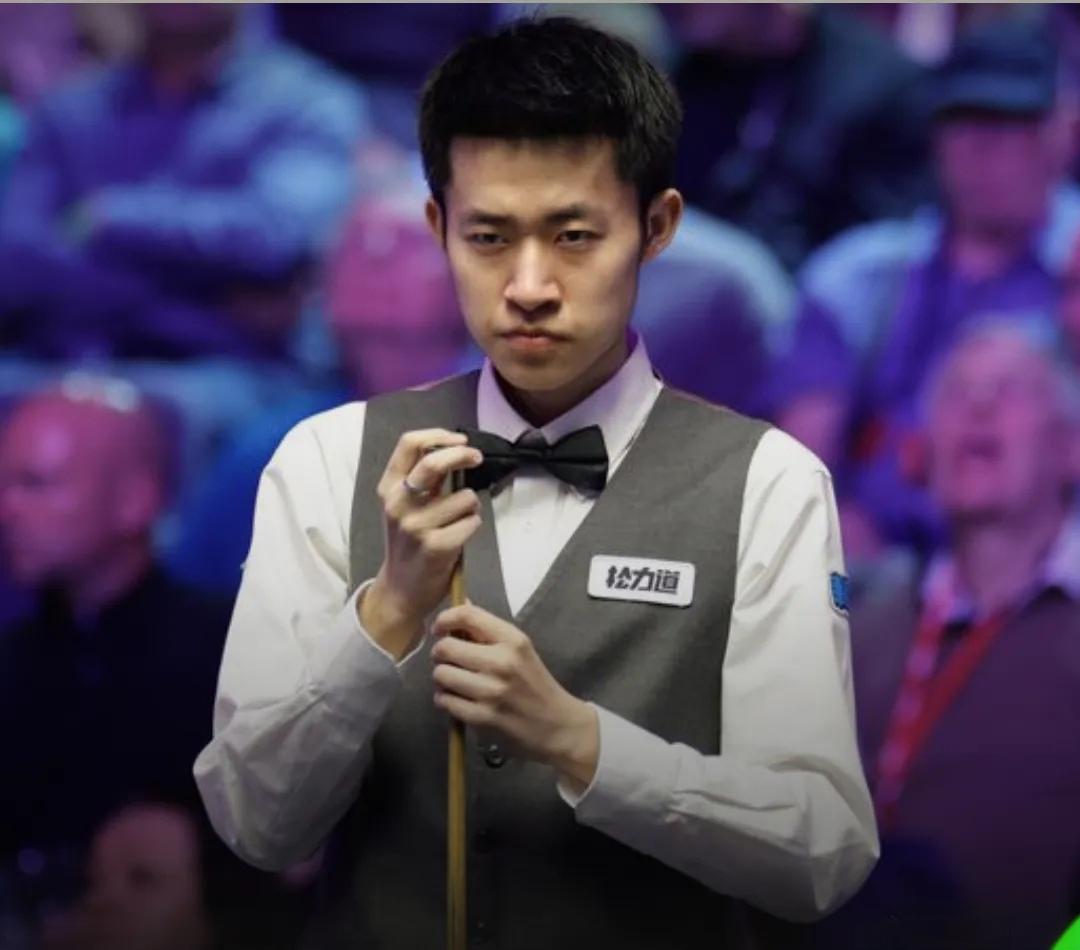 北京时间4月12日晚，刚刚结束了一场2026斯诺克世锦赛资格赛第三轮第一阶段，世