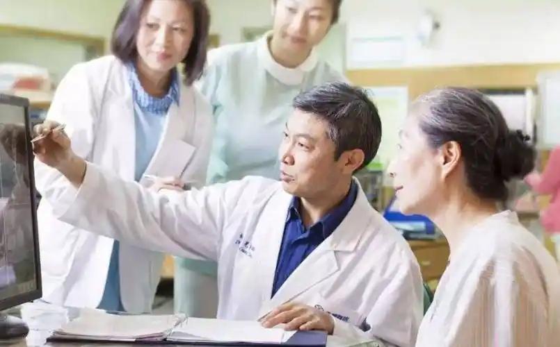 谁能想到，被全网调侃“没落三十年”的日本，竟是全球最会伪装的“野心家”？所谓“失