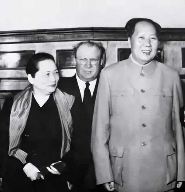 宋庆龄一生见尽权贵，却唯独对毛主席说出，您是我遇见过最明智的人......20世