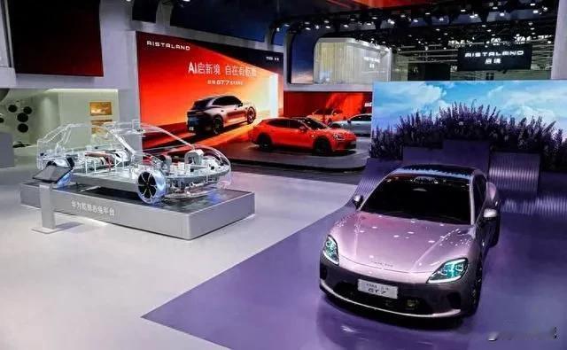 信不信由你，什么人开什么车：1、开解放：玩命的2、开路虎：逞能的3、开奔驰