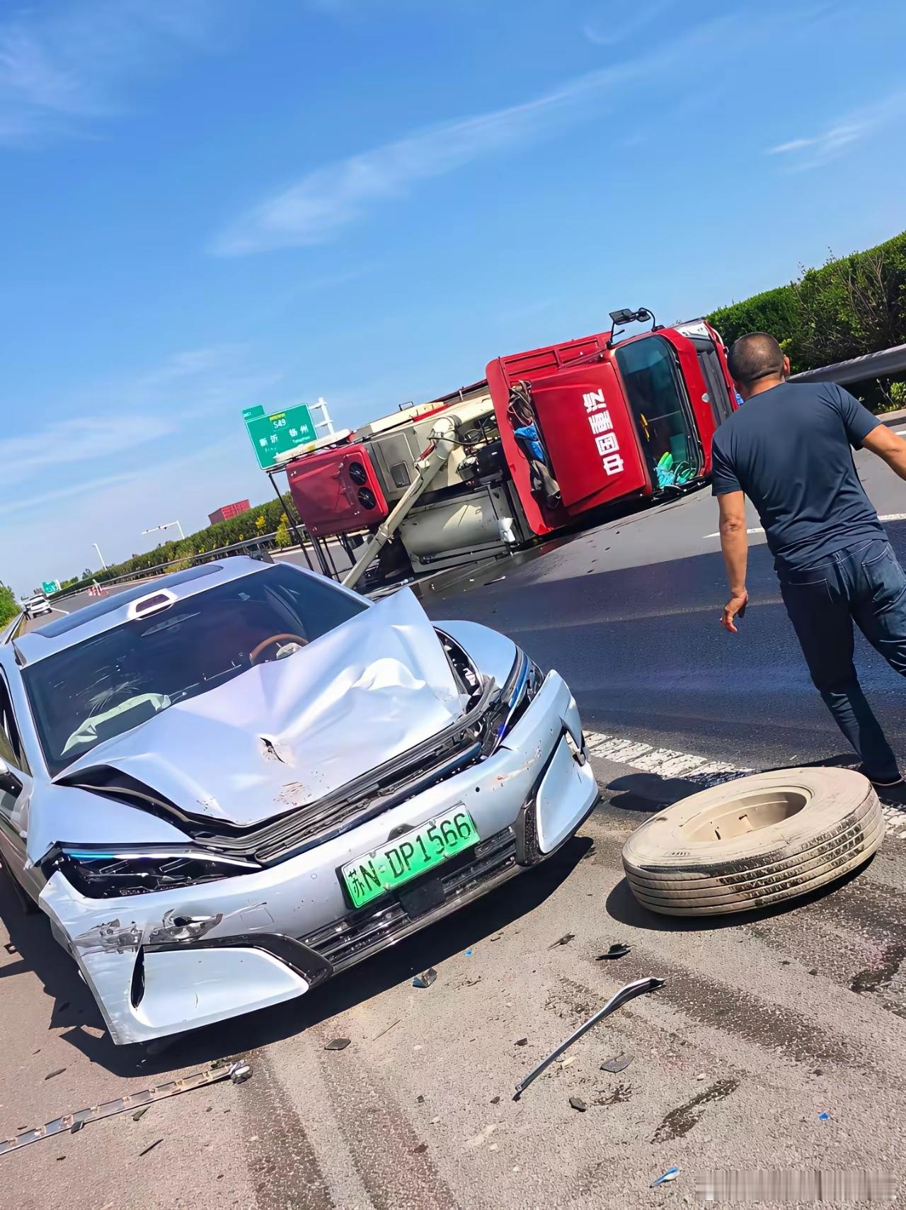 比亚迪汉L的含金量不言而喻，“公路坦克”的称号，比亚迪确实当之无愧。