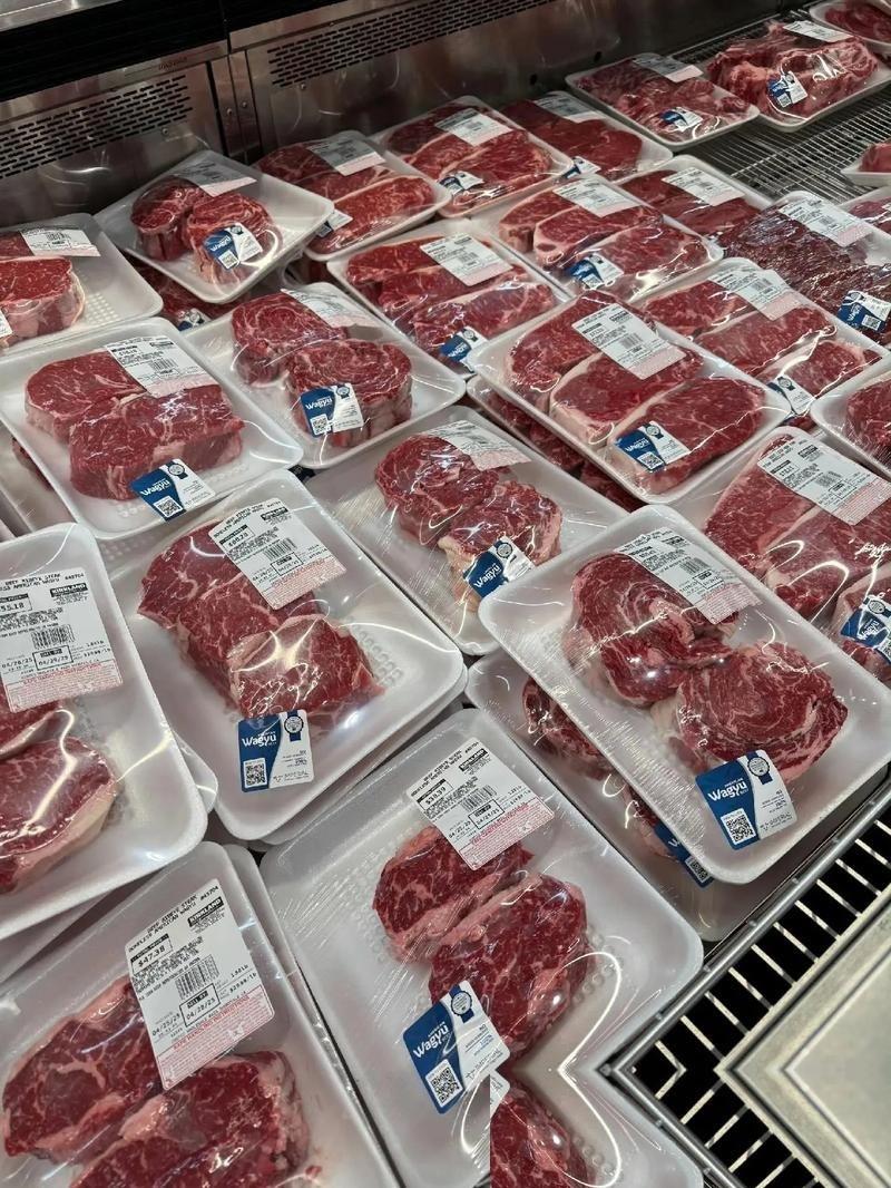 网上因为一张加州Costco的牛肉标签图吵翻了天。不少人看走眼，以为那么大一块肉