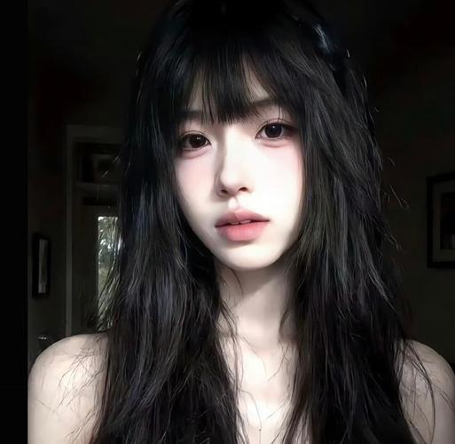 认真做好眼下的事，时光不会辜负你的努力𝗪𝗲𝗖𝗵𝗮𝘁头像​​​‖女生