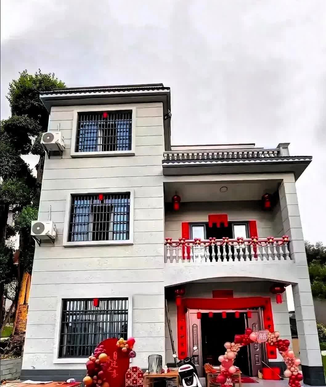 江西九江一男子，家境贫困，未婚，家里地少，家里条件不好，出去打工几年，攒了几十万