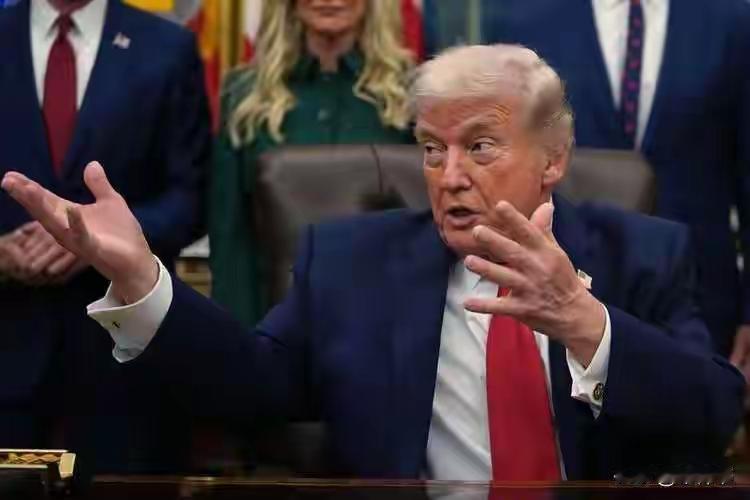 彻底打脸！特朗普吹牛被戳穿，伊朗捡走美军机密特朗普这次脸丢大了！美军F-