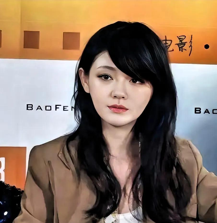 网上吵翻天的事儿为啥普通人也该关心？大S这事背后的门道说给你听之前有个女明星叫