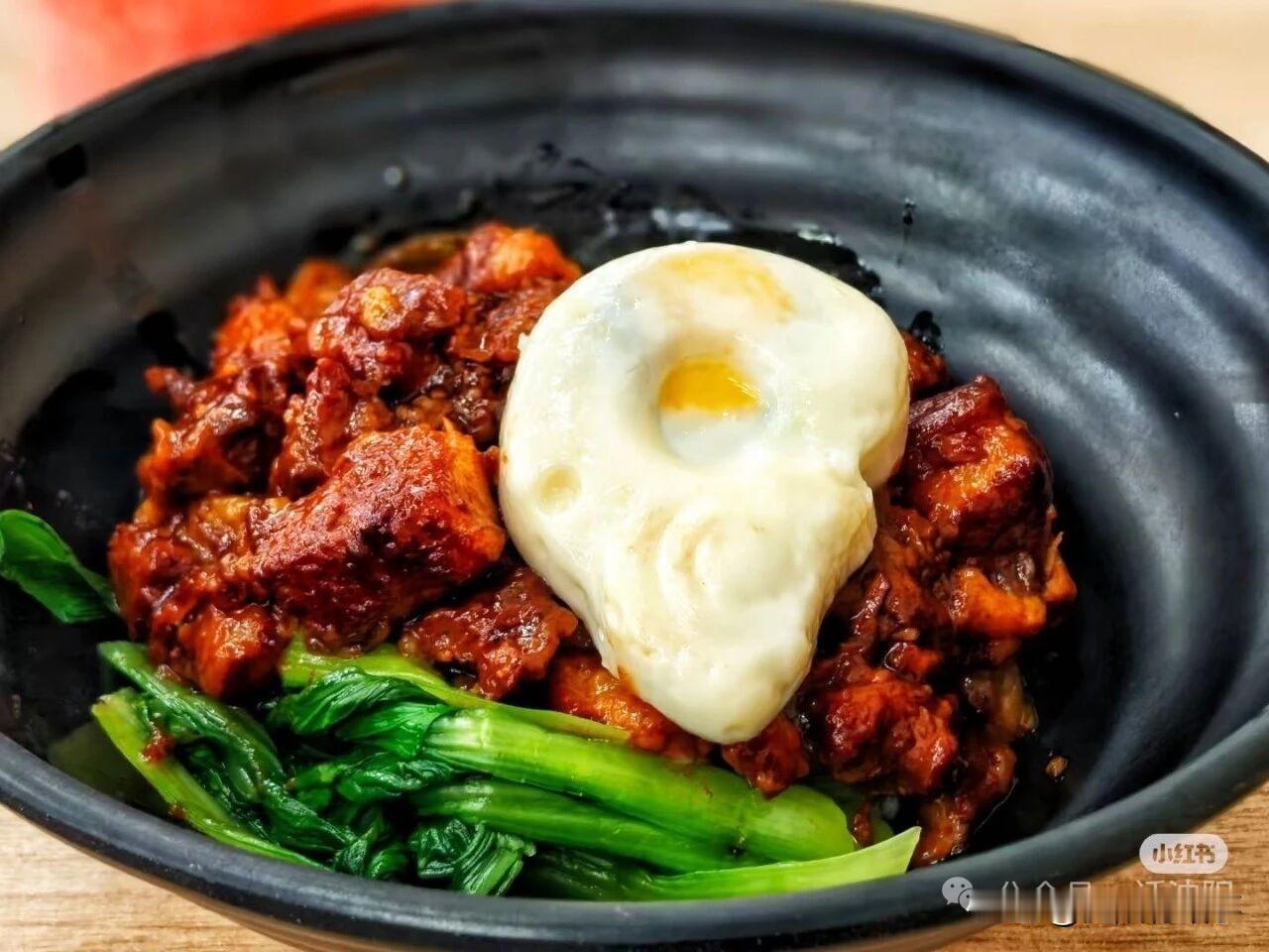 沈阳辽博彻底杀疯了！别人逛展，我直接把镇馆之宝吃进肚子里🍚谁能想到！现