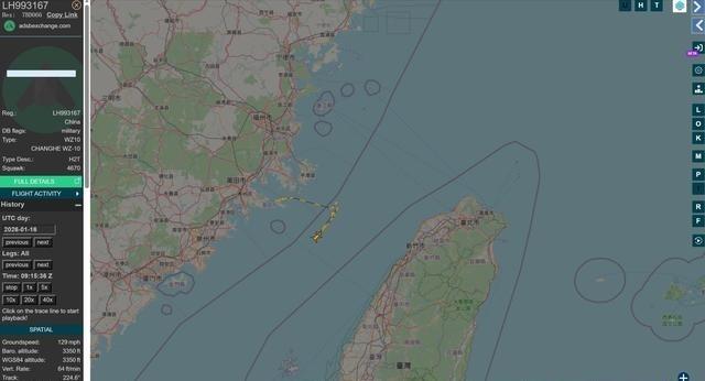 太刚了！台湾新竹外海，两架解放军直-10武装直升机11点半突入美舰编队，现场火力