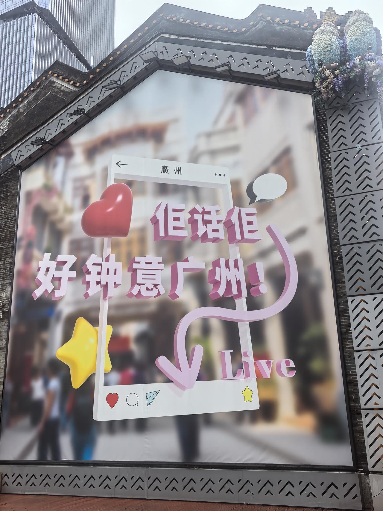 我爸妈分房睡，已经八年了。小时候以为他们离婚了，后来发现没有——他们只是把日