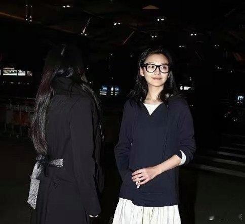 那一年的大s已经36岁了，还好像小女孩。