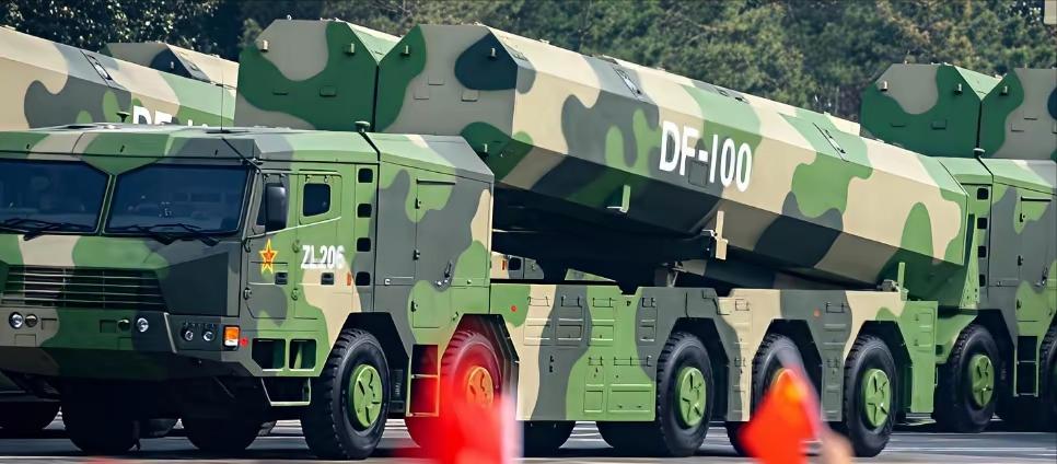 若击沉一艘美国航母，需要多少枚东风导弹？不夸张的说，就是美国11艘航母一起上，也