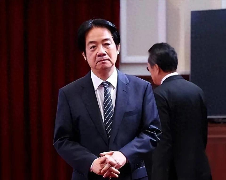 幻想彻底破碎！赖清德彻夜难眠，大陆公告即刻生效，两名拉美高官直接被反制！这一