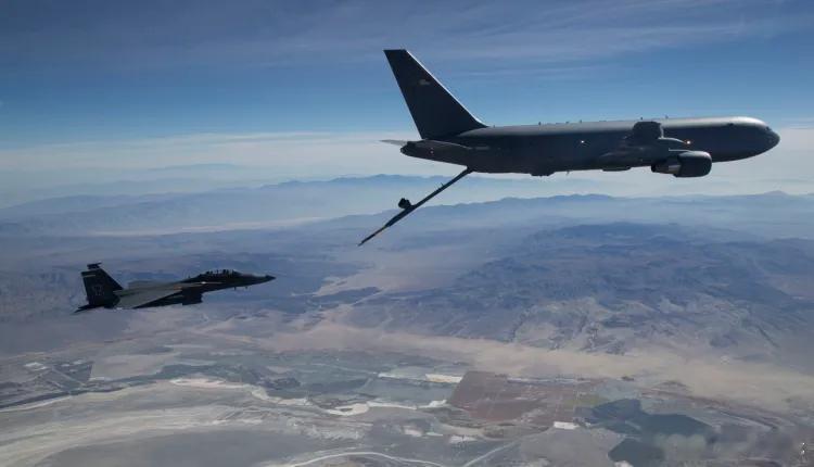 伊朗导弹逼出大单，卡塔尔放弃空客转向波音，KC-46A成海湾新变量2026年8月20日，综合央视新闻