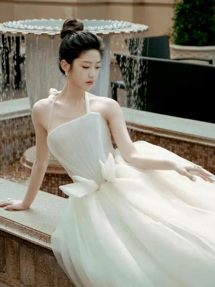 95花向涵之生图无滤镜！清甜神颜+利落造型，美到让人屏住呼吸✨向涵之明星美女