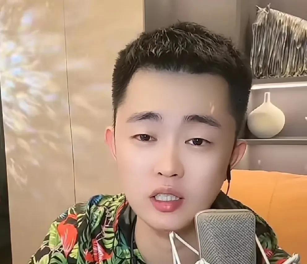 巴扎黑自曝出狱时借钱被拒，杭州办活动只为能站稳脚跟助力“小冠军”崛起！来杭州办