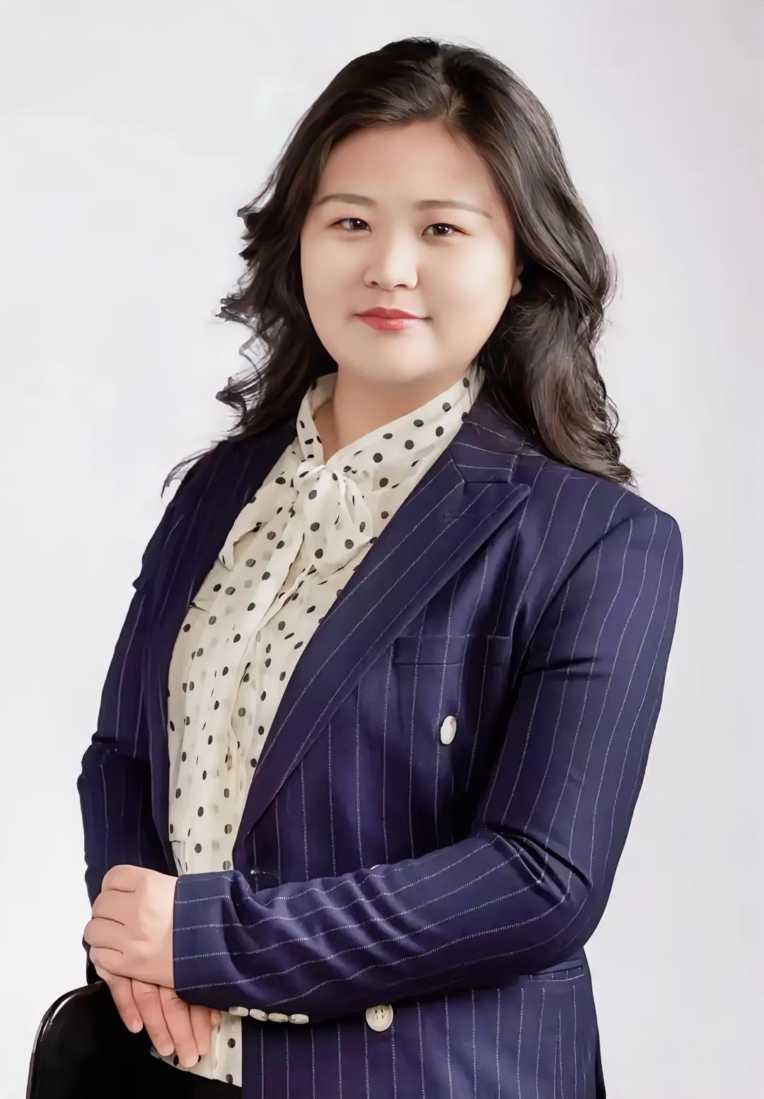 你以为3个亿是一个人能骗走的？别天真了。任晓敏被抓后，泰康拼命往“个人行为”