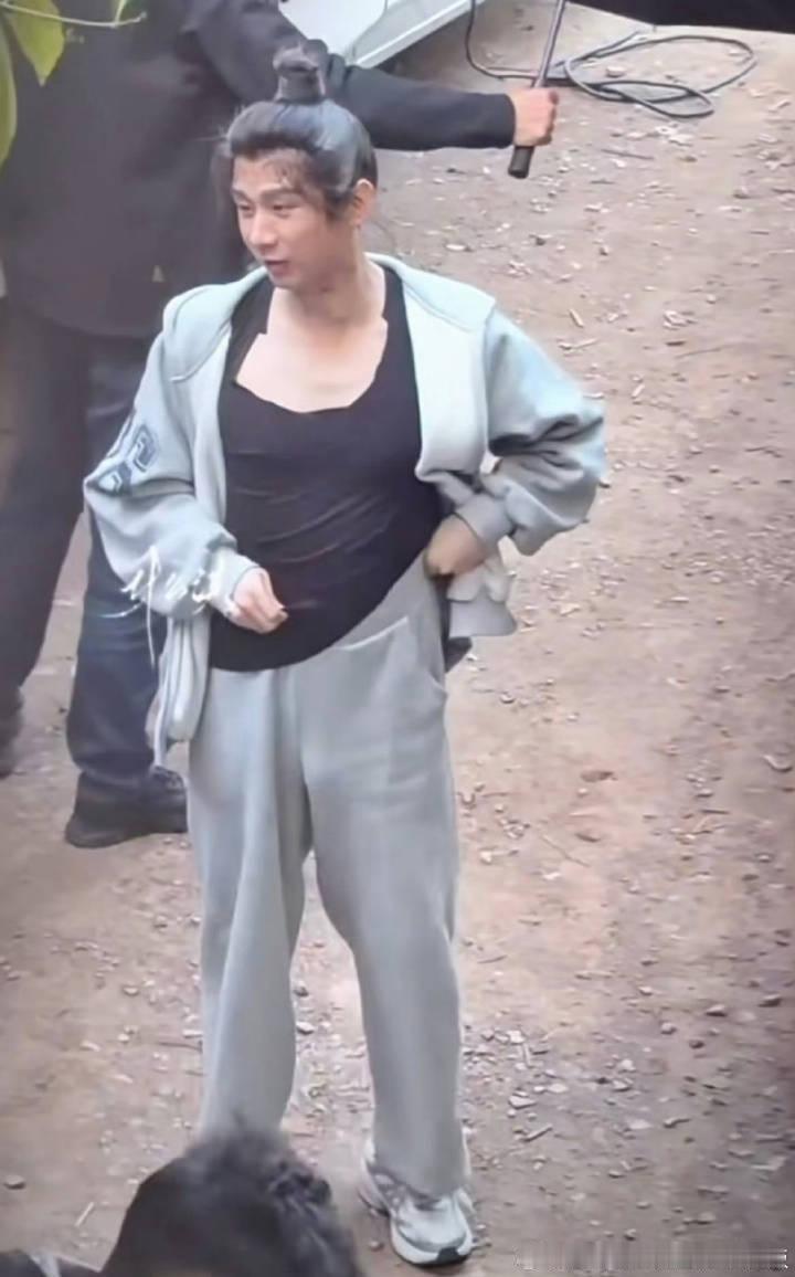 财神爷不是这样的