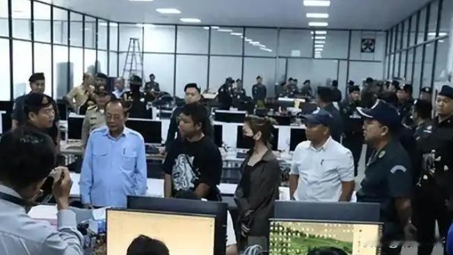 中国人容易被电诈盯上是有原因的，一位越南人曾经告诉我：一个14亿人口的大国，几乎